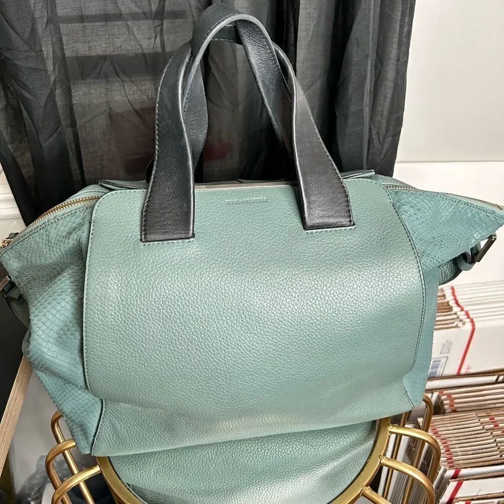 Pour La Victoire Satchel Handbag
